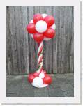 bloempilaar in het rood,wit * 960 x 1280 * (354KB)